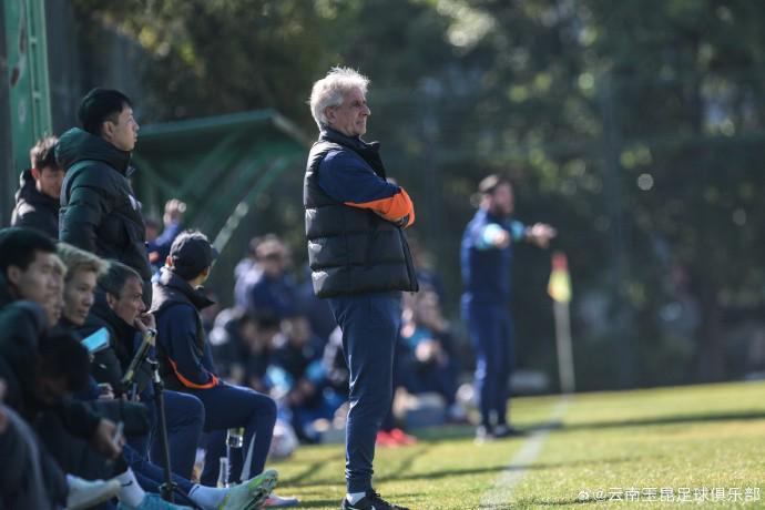开云体育app-足球报：云南玉昆将在24日和朝鲜国家队热身