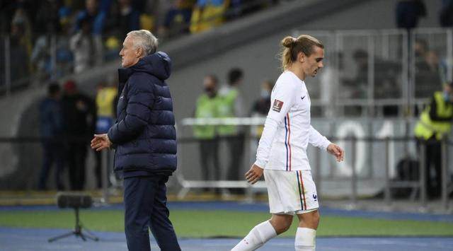 开云在线开户-王勤伯：逼近不胜纪录的德尚和正在失控的法国队