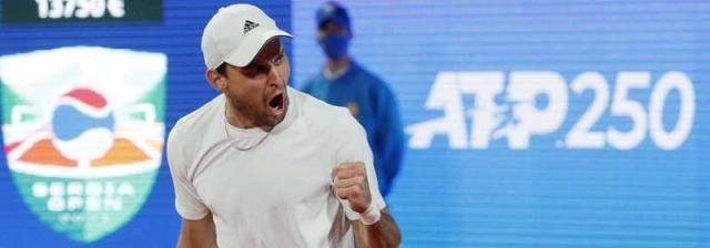 开云登录入口地址-张奔斗：卡拉采夫依然如此残暴，卡拉继续OK！